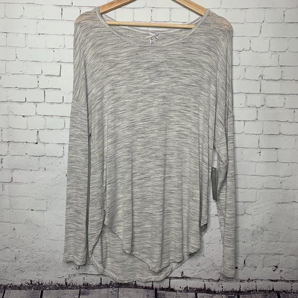 NWT Women's Basic Tunic Long Sleeves Grey Jo & Co Layering Piece - Picture 1 of 7